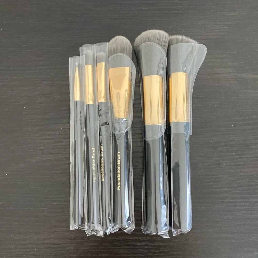 Never Used Makeup Brush Set